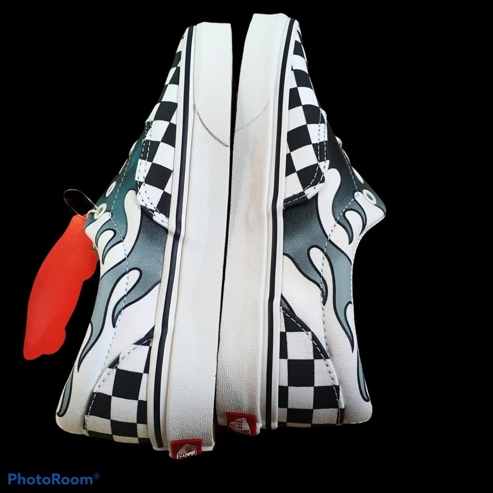 Vans - Picture 4 of 7